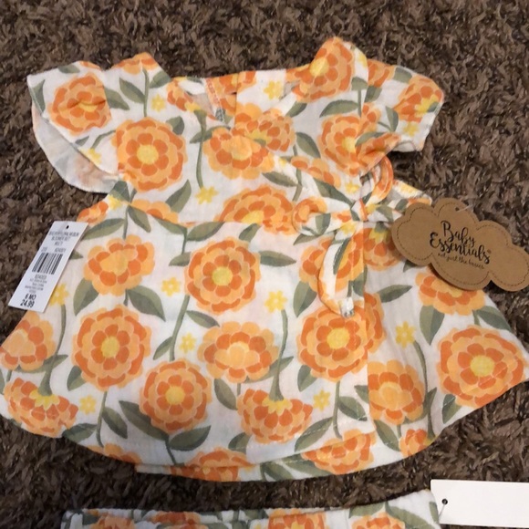 Two Piece Flower Set - Picture 2 of 6